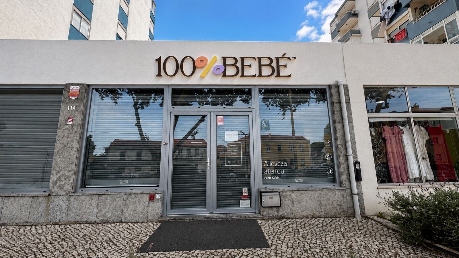 Inside the 100% Bebé showroom